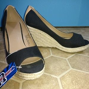 Brand new wedge shoes