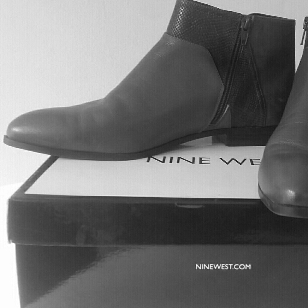 Nine West Grey Mull Flat Boots