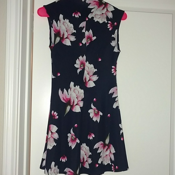 Summer Dress - Picture 2 of 2