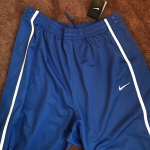 New Nike buttoned sweatpants