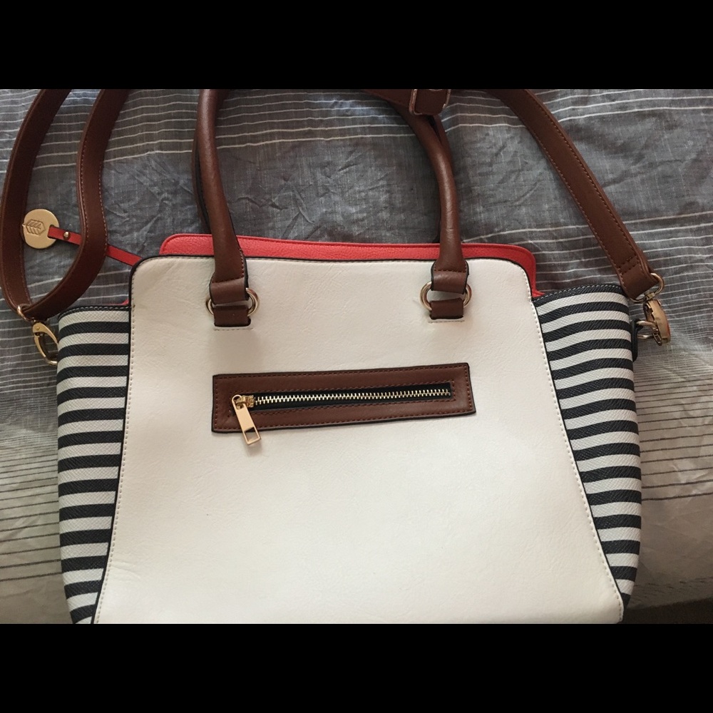 Handbag