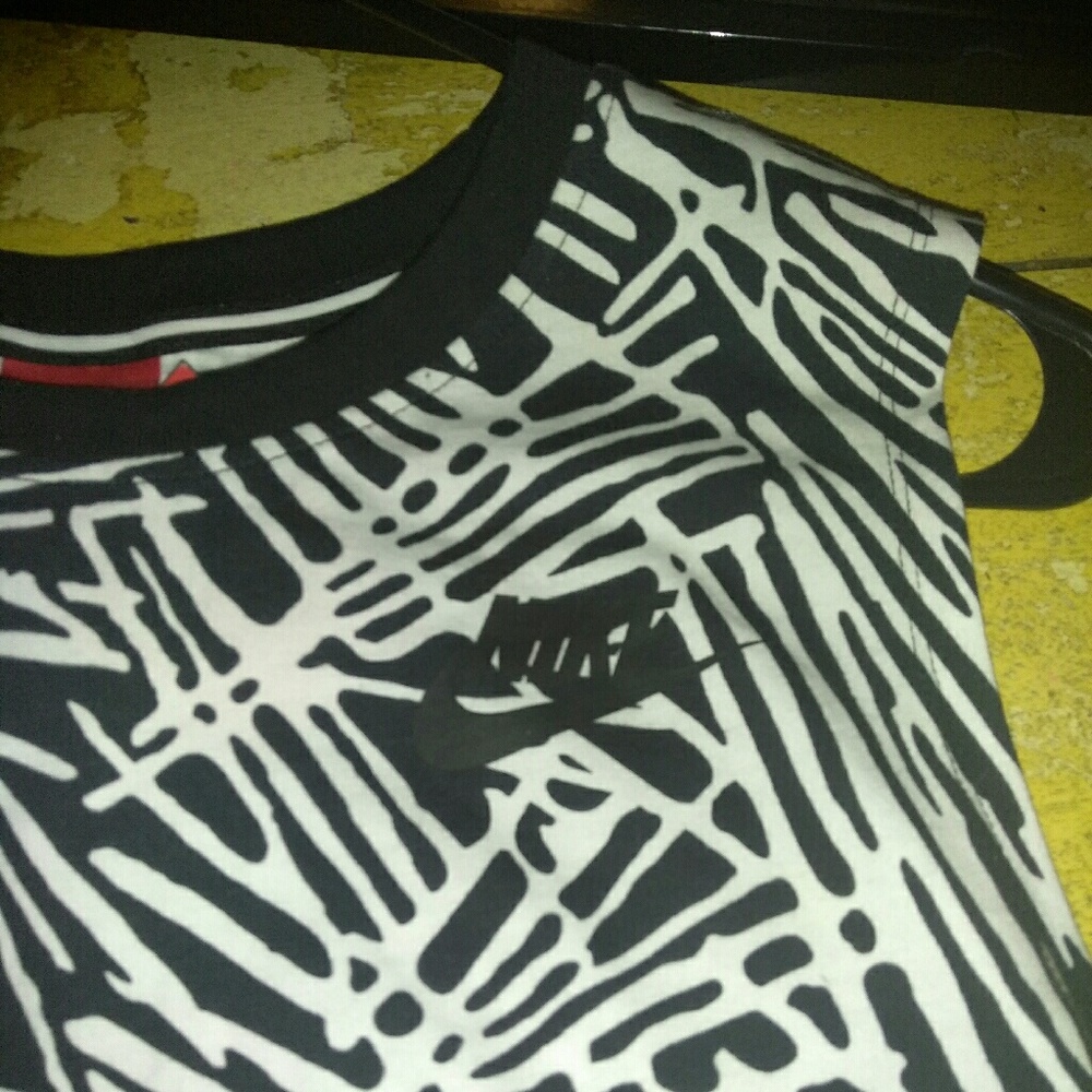 NWT Women's Nike Tank Top!