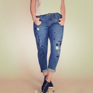 Paint Splattered Boyfriend Jean 🖤