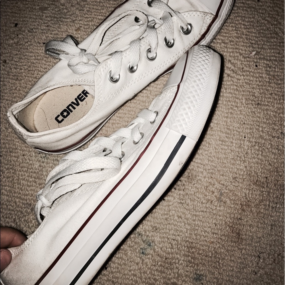 White Converse - Picture 2 of 3