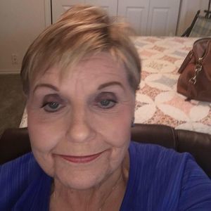 Meet your Posher, Linda