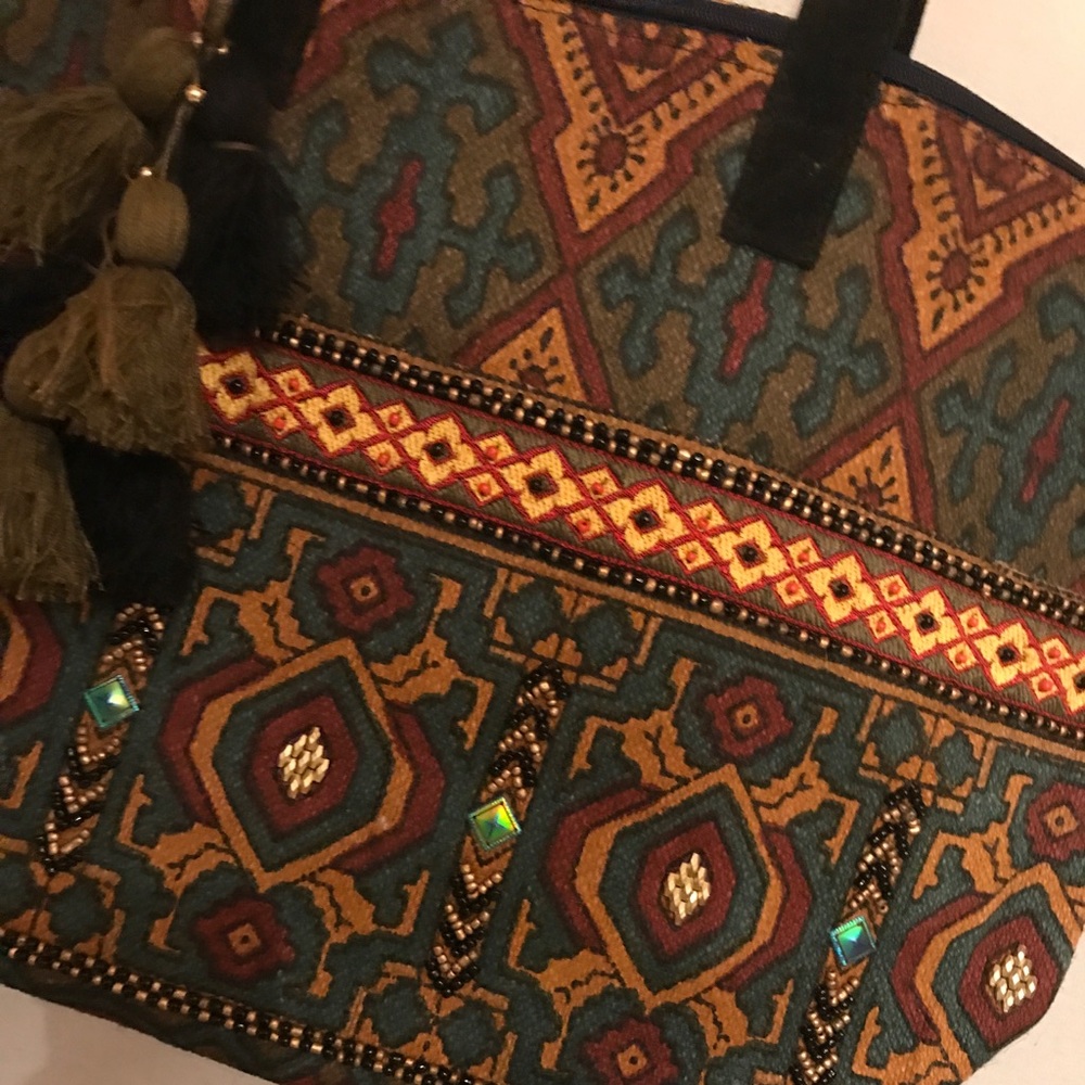 sold TAPESTRY BEADED TRIM LARGE TOTE - Picture 4 of 8