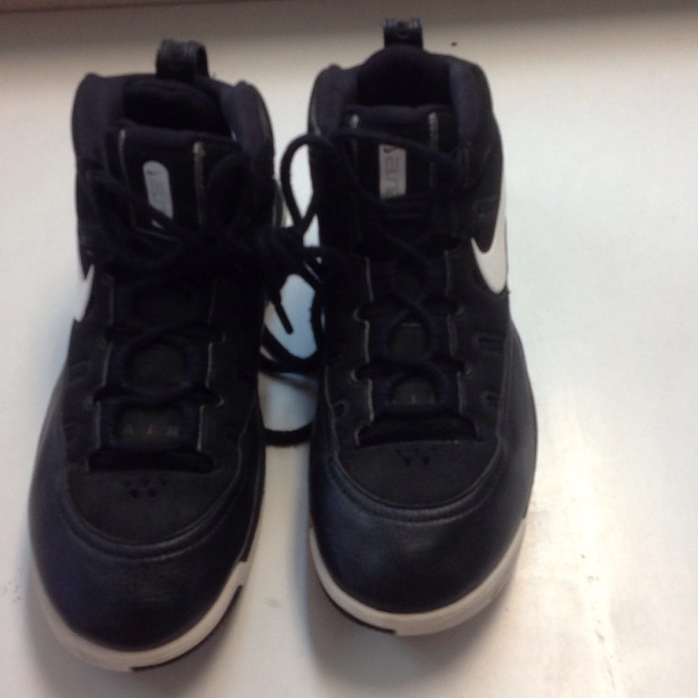 Nike Air Max Elite
