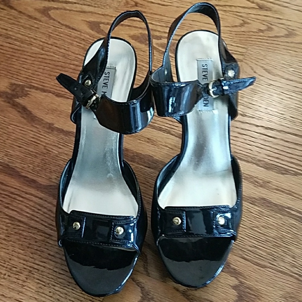 Steve Madden Patent Leather Platform Heels Salina
