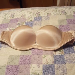 Nude Wonderbra