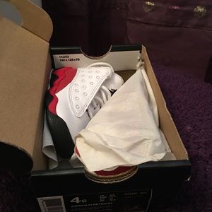 Jordan Retro 13's 4c