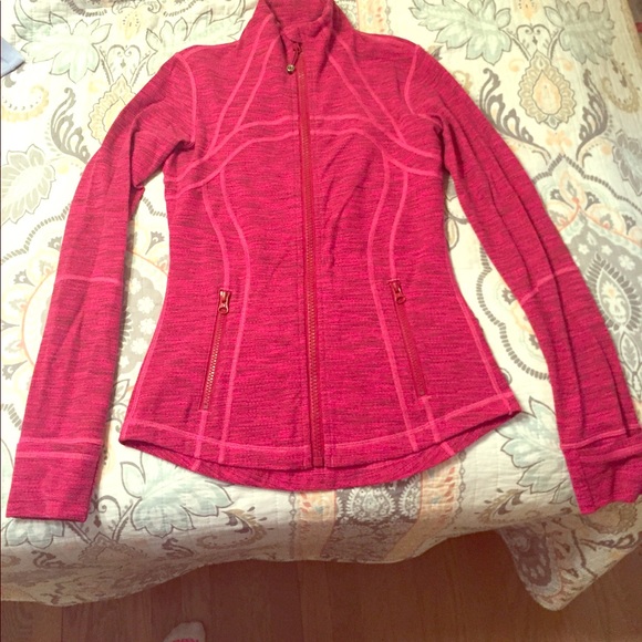 Lululemon define jacket, size 4 ~~ like new! - Picture 1 of 4
