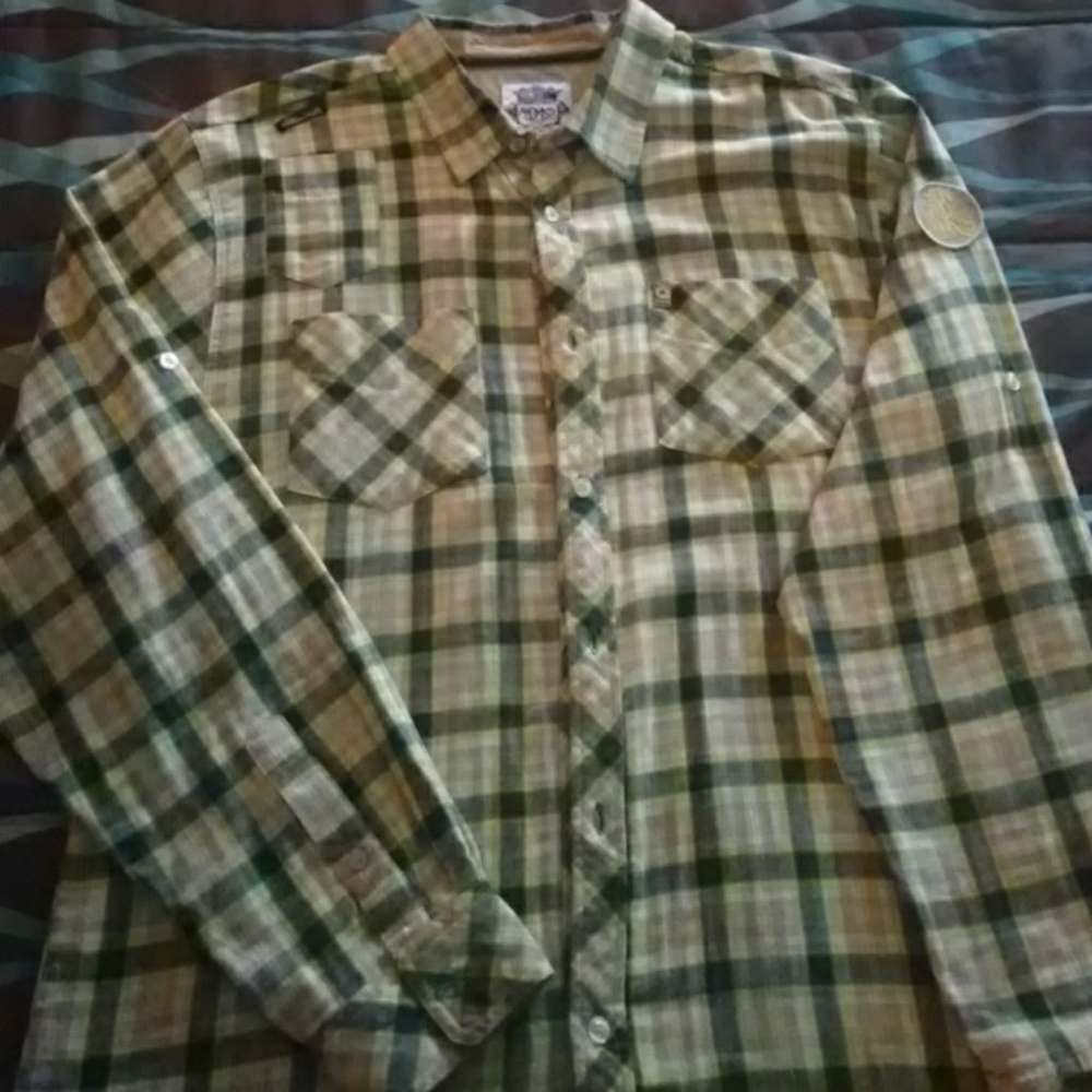Akademiks Shirt