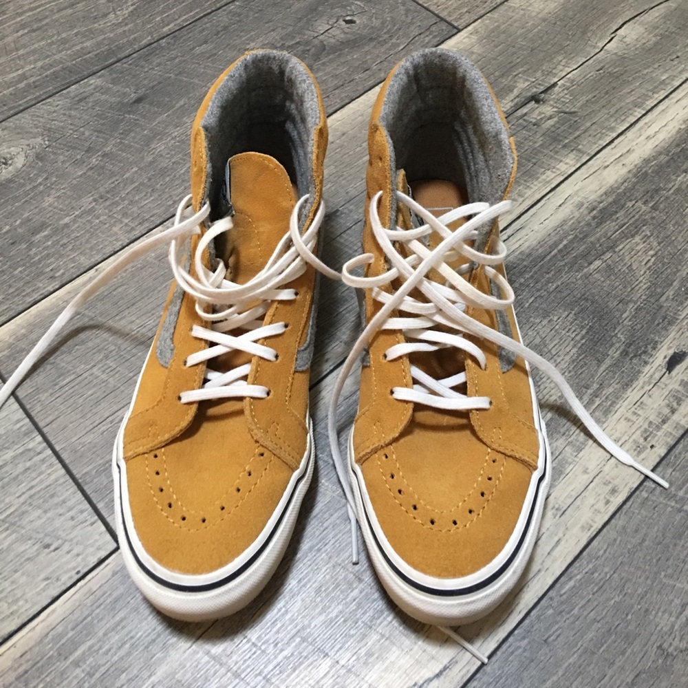 Sk8 Hi Vans
