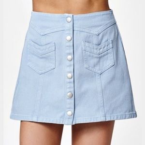 Kendall and Kylie button down skirt