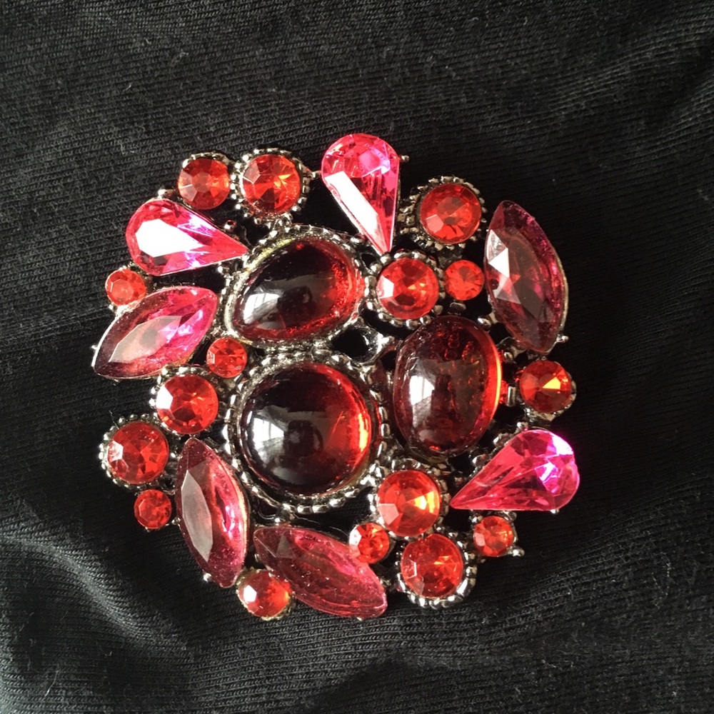 Red/Pink Brooch