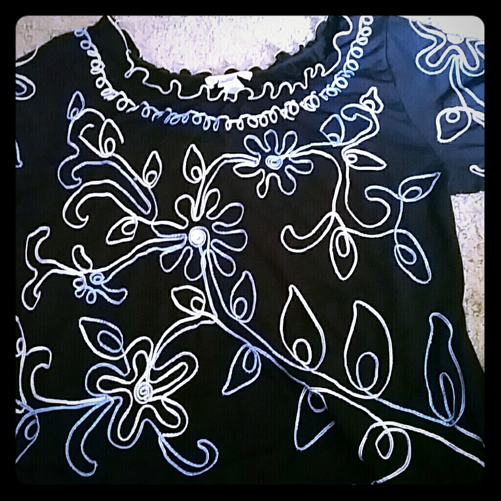 2x never worn off shoulder  boho blouse