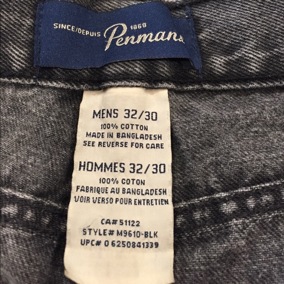 Cute cut off jean shorts! - Picture 3 of 3