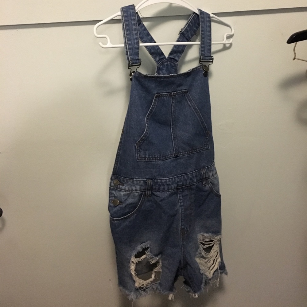 Overall boyfriend style!