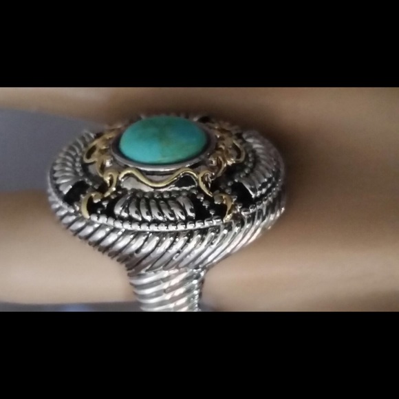 🔥Clearance Sale! Turquoise, Large Two-Tone Ring - Picture 3 of 3