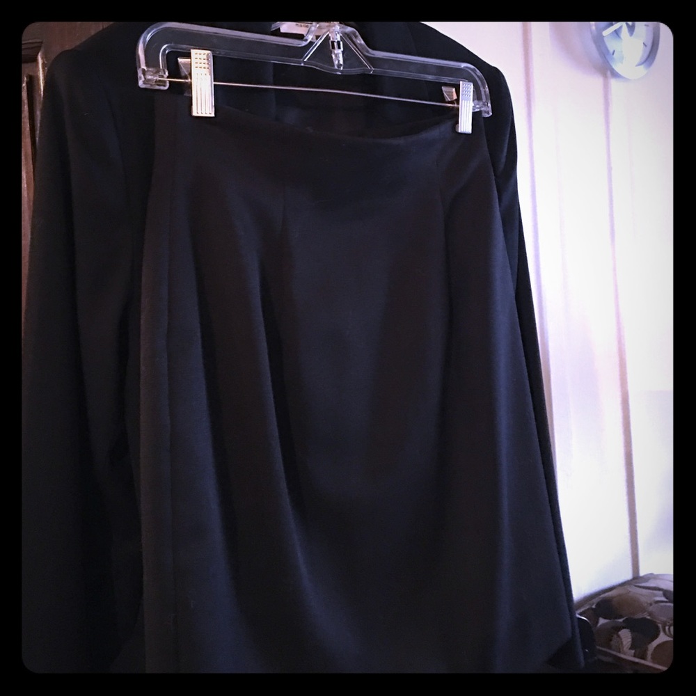Black Skirt