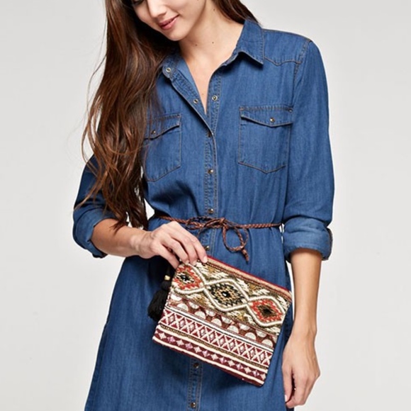 HOLD FOR MAGGI AZTEC MOTIF BEADED MAKEUP BAG - Picture 3 of 3