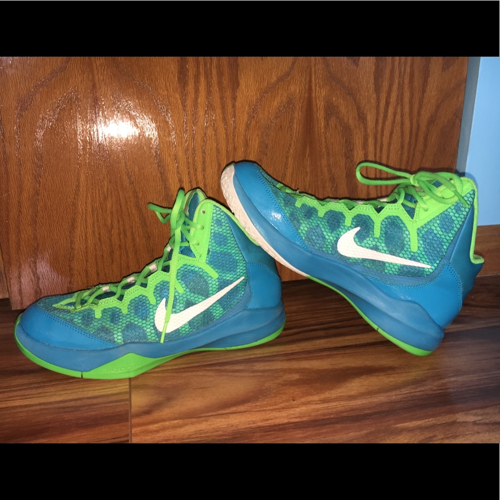 Nike Zoom Hyperfuse Basketball Shoes Unisex 7 1/2!