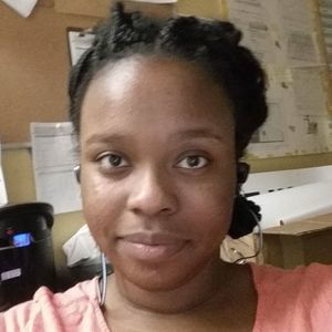 Meet your Posher, Raquel