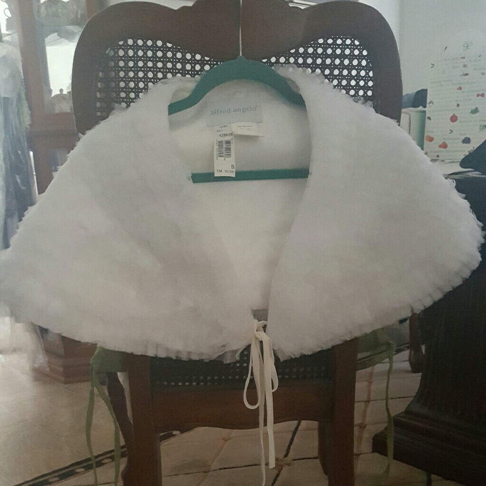 Cape by Alfred Angelo