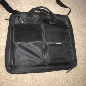 Black with pink interior great laptop bag!