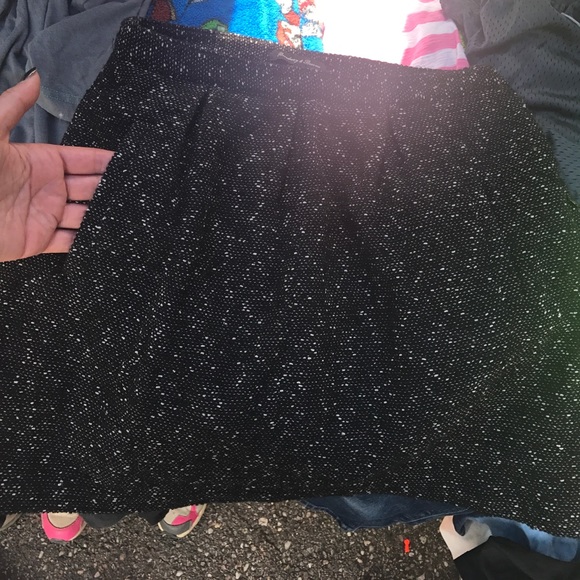 Dresses & Skirts - Pleated skirt with pockets
