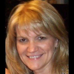 Meet your Posher, Kay