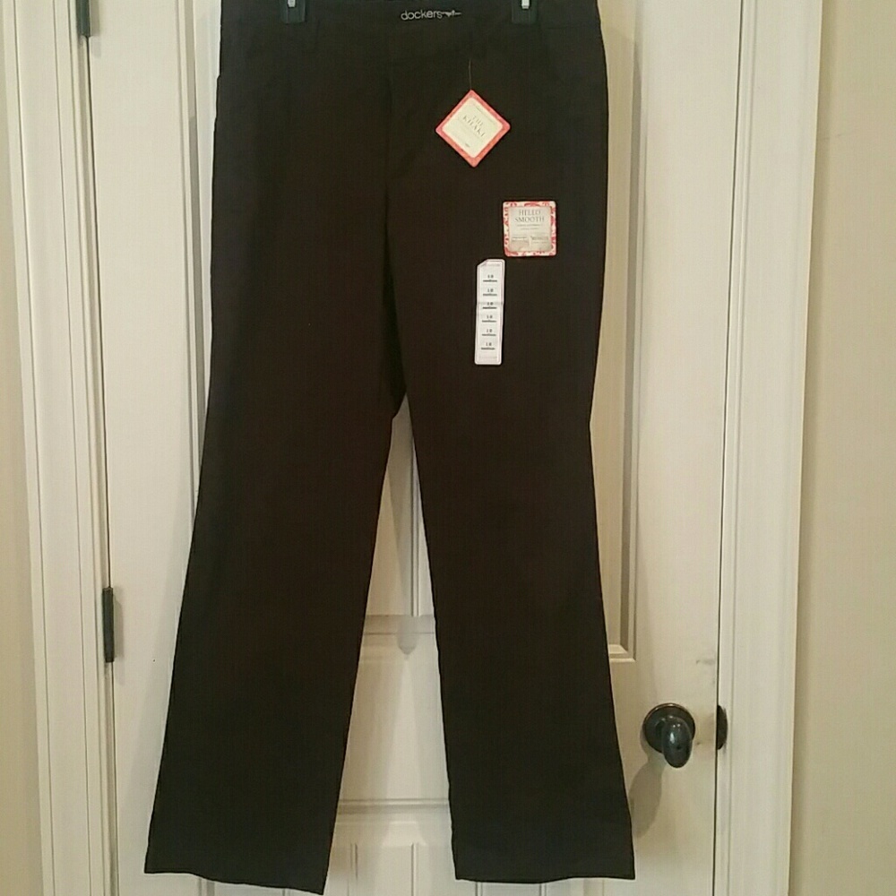 Brown khaki dockers pants with hello smooth