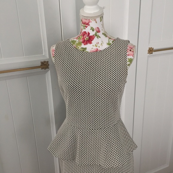 Banana Republic Peplum Day Dress - Picture 2 of 8