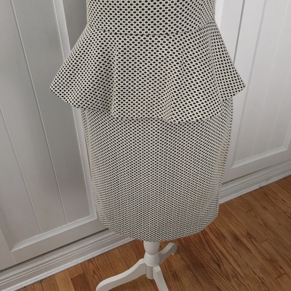 Banana Republic Peplum Day Dress - Picture 3 of 8