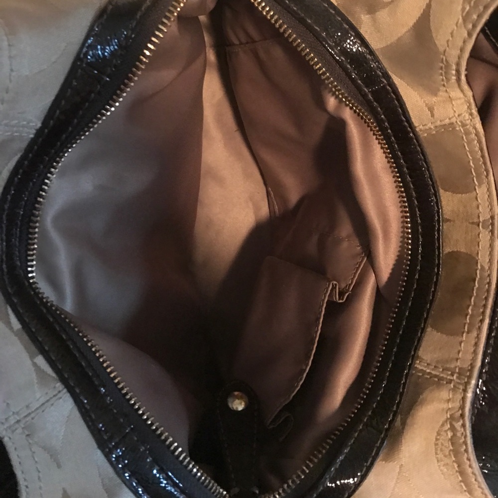 Coach Purse - Picture 5 of 8