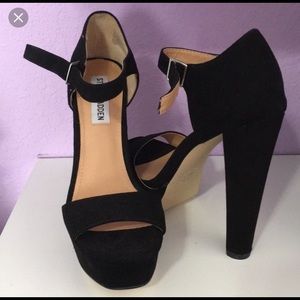 Steve Madden black heels