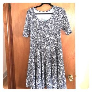 NEW Honey & Lace Los Osmos Dress size M