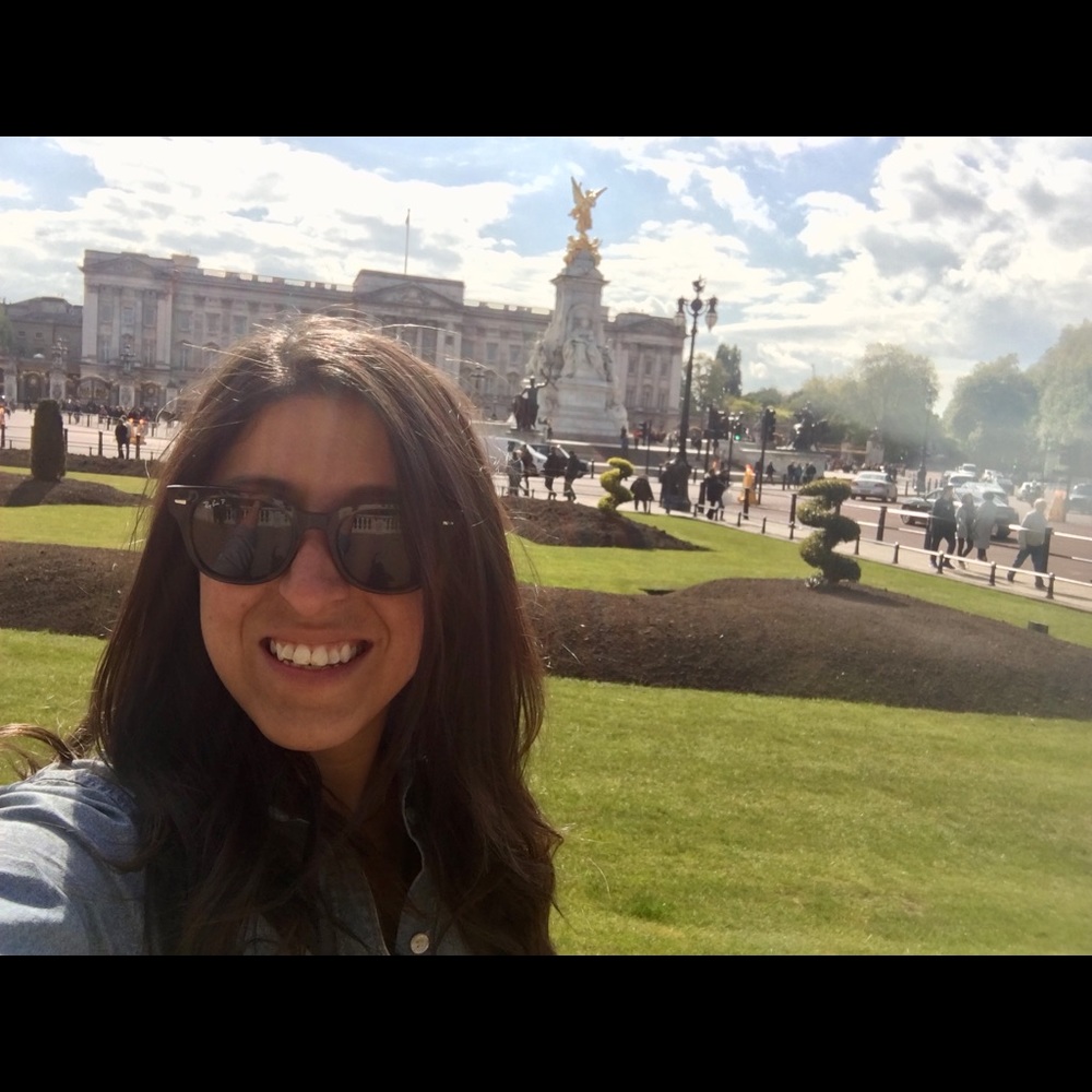 Meet your Posher, Courtney