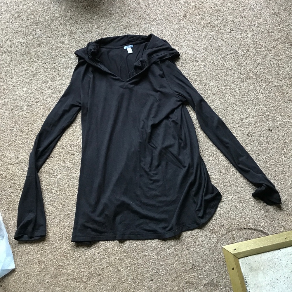Aerie black long sleeve hoodie  nylon shirt.