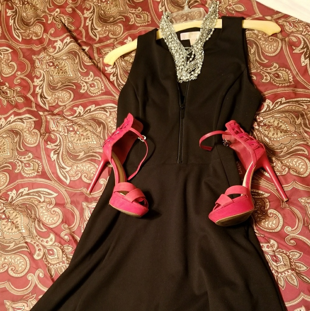Michael Kors Black Size 10 flare Bottom Dress
