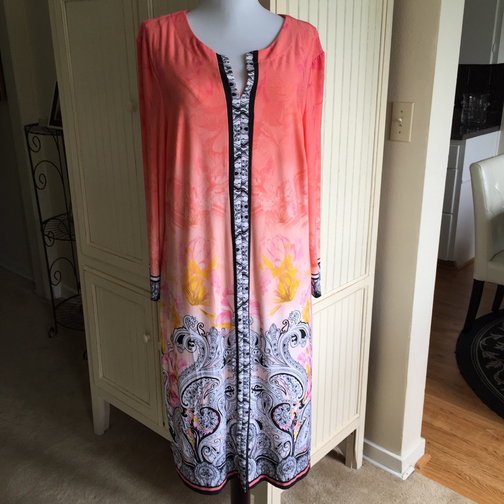 Pullover dress size 14 gorgeous print! Lightweight