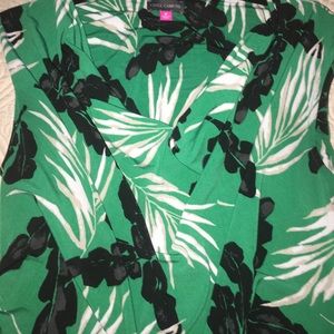 Green black and white fitting Blouse -sleeveless