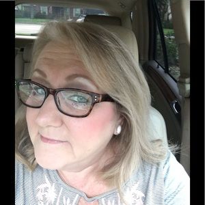 Meet your Posher, Lesa