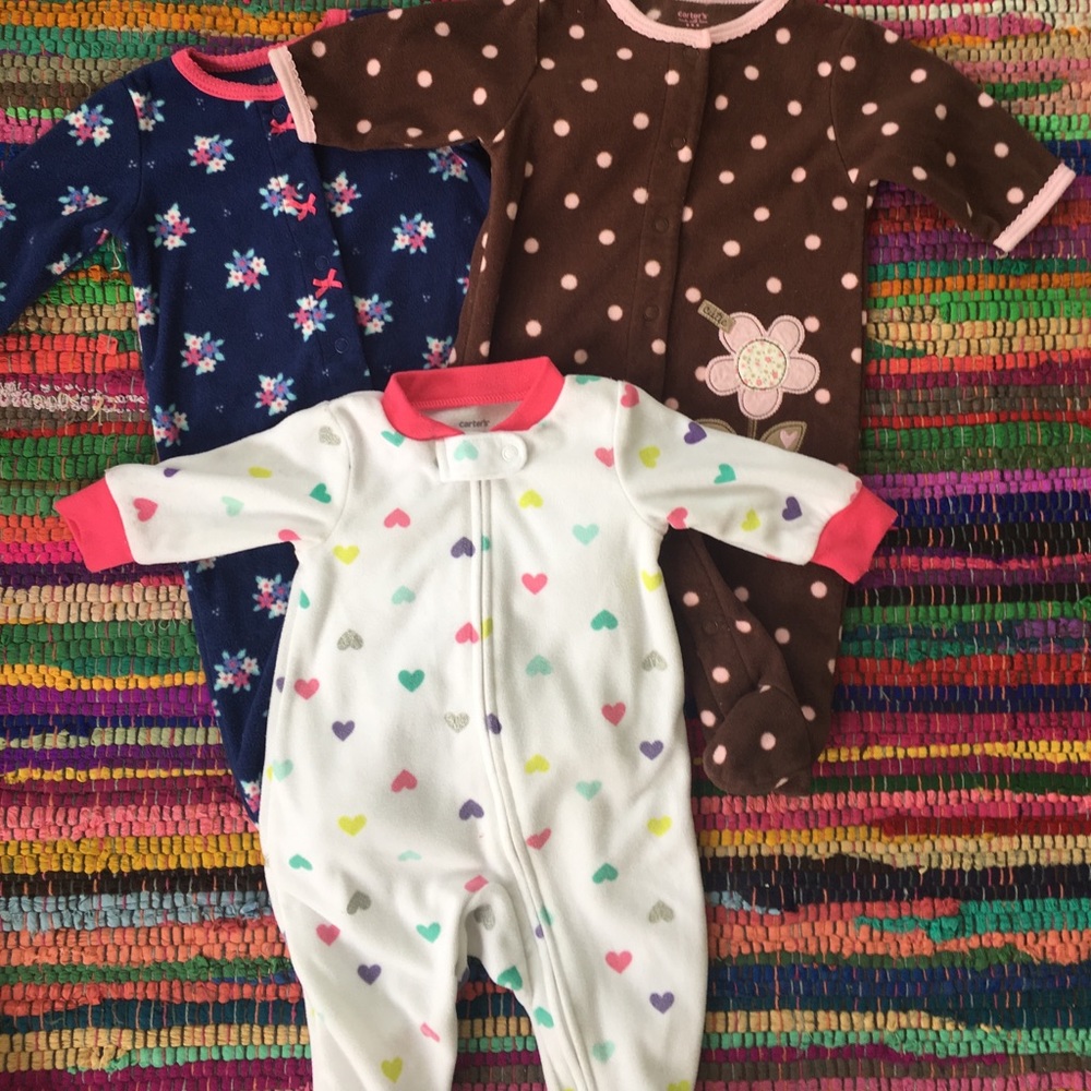 😴3 Carter's fleece sleepers😴