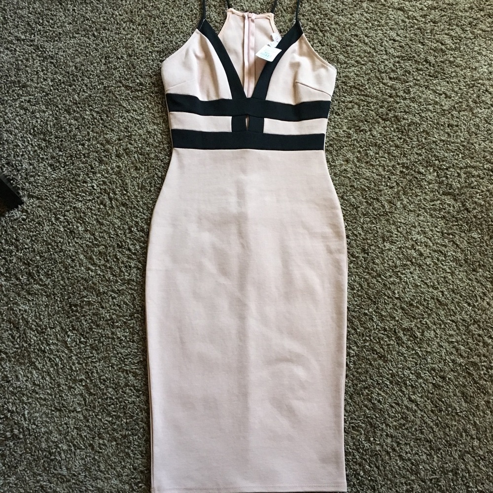Dress never worn