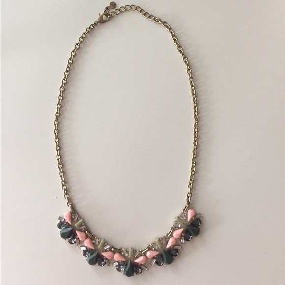 LOFT Jewelry - Loft Statement Necklace