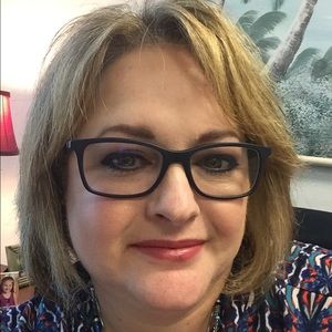 Meet your Posher, Gail