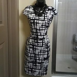 Retro print dress.