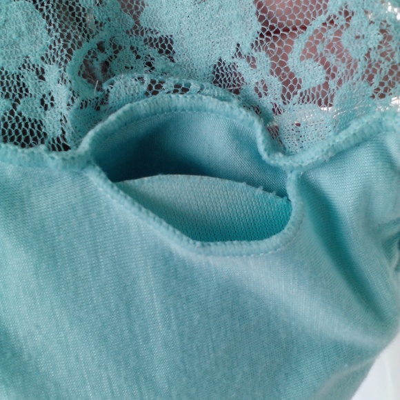 Stretchy Floral Aqua Blue Lace Lined Bandeau W/ Removable Pads Eyelet Sheet Back - Picture 5 of 5