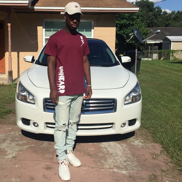 Unheard clothing brand - Picture 3 of 3